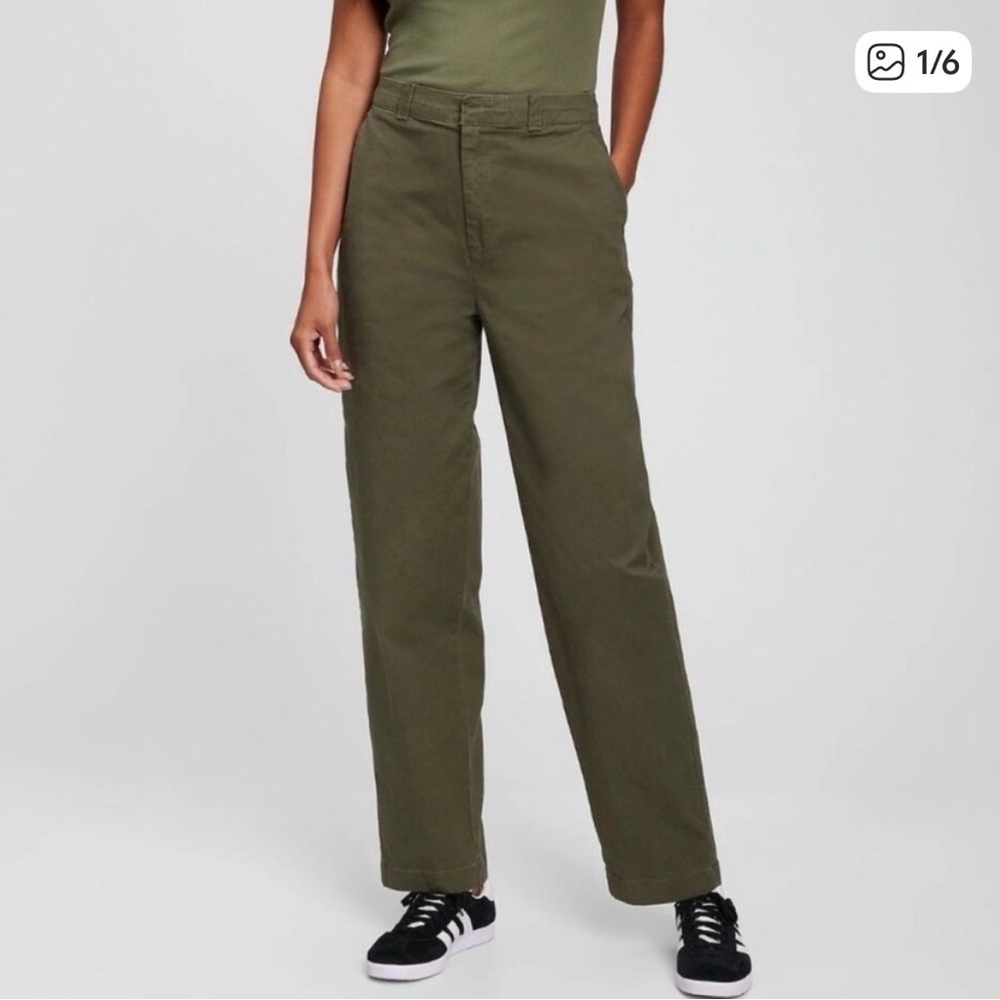 GAP | Women’s Olive Khaki Chinos